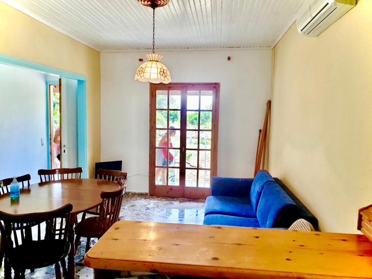 Kadafi Villa Agios Gordios (Corfu)